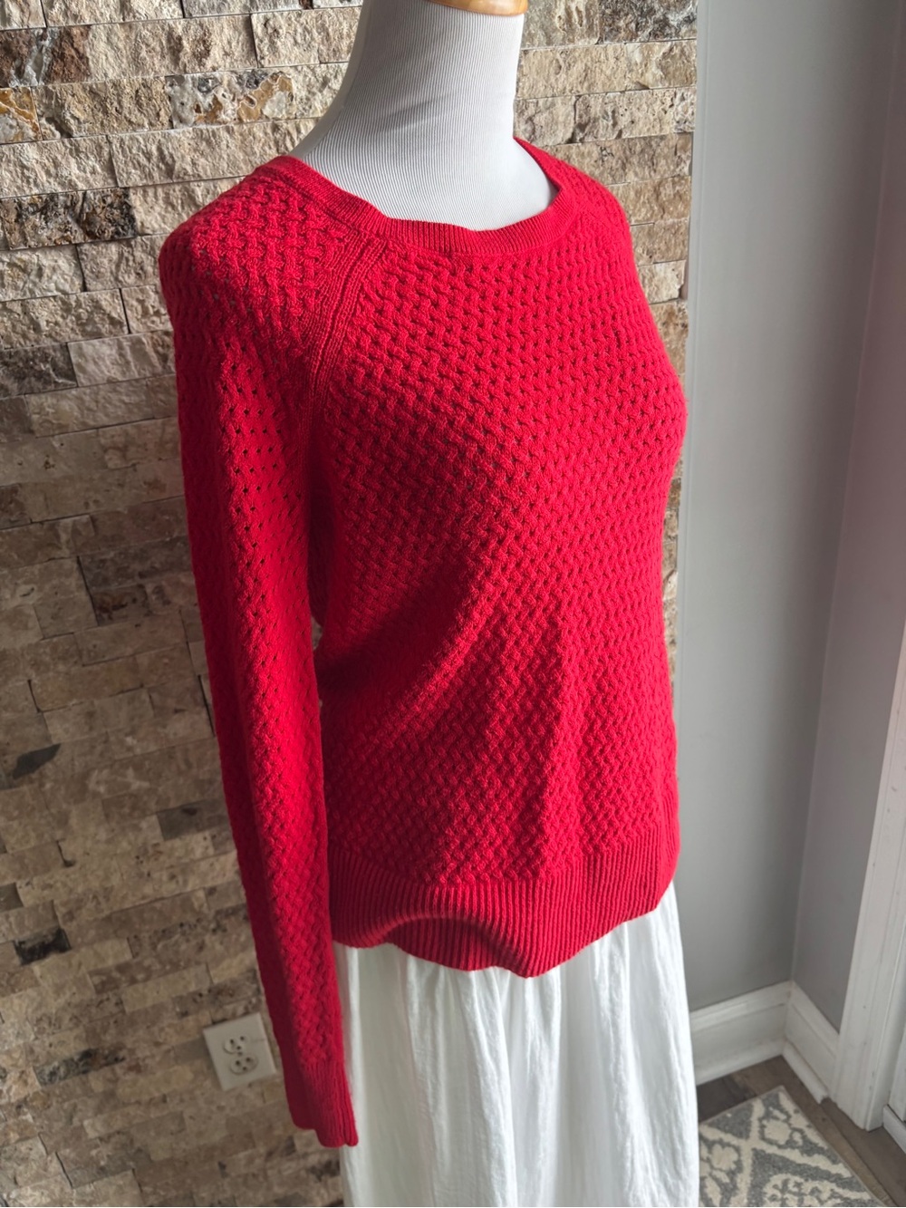 American Eagle Outfitters Red Textured Crewneck Sweater